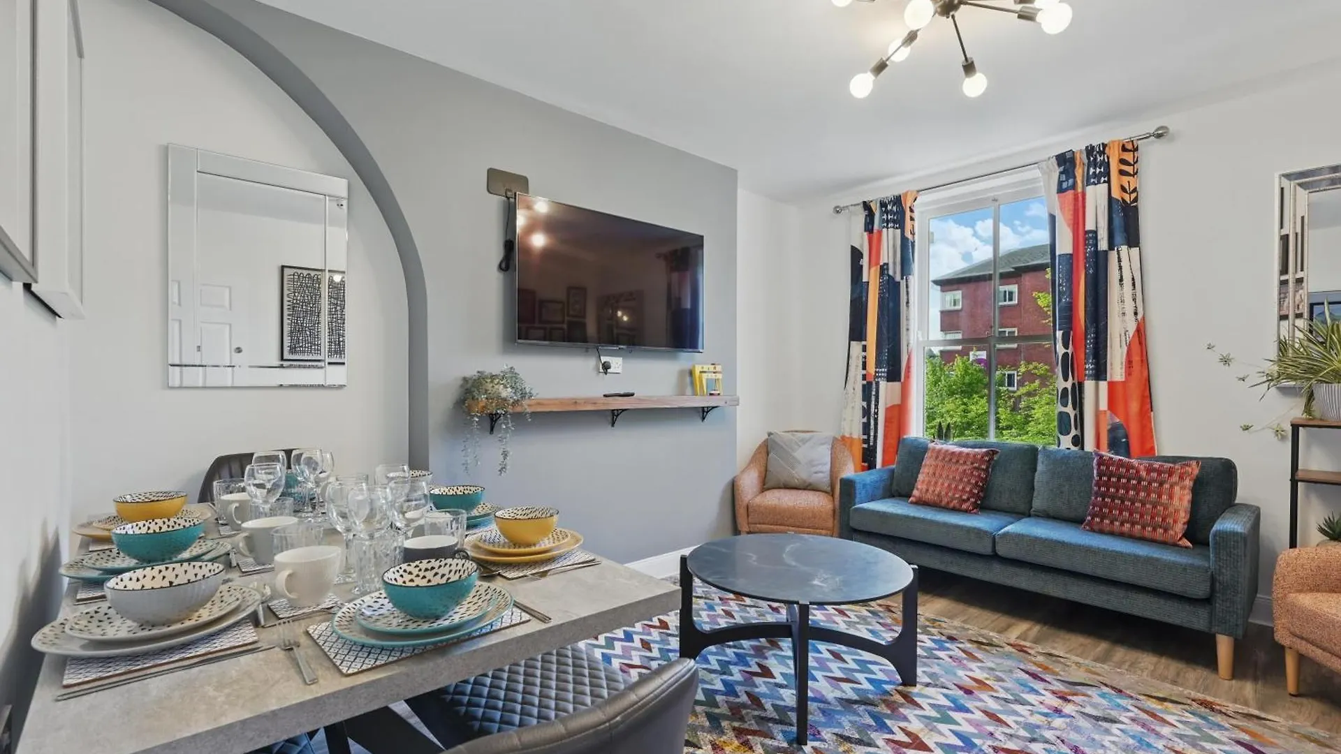 Appartement Central Flat 4 Bedroom, 2 Bathroom, 2X Parking - Staybynumbers Belfast Royaume-Uni
